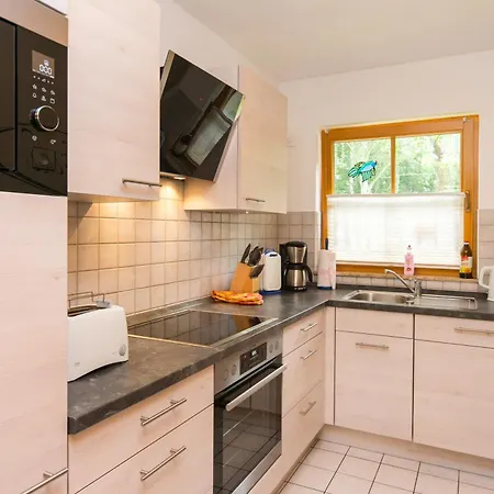 Freesenbruch 1 3 - Stoertebeker Appartement Zingst